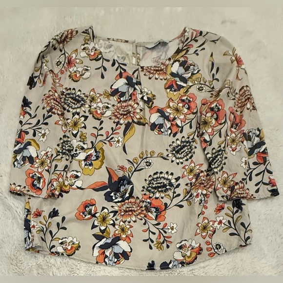 ONLY Size 38 US Medium  Beige/Floral Short Shirt 3/4 Sleeves - Picture 1 of 5